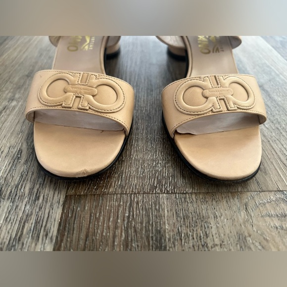 Ferragamo Tan Sandals - Picture 3 of 10